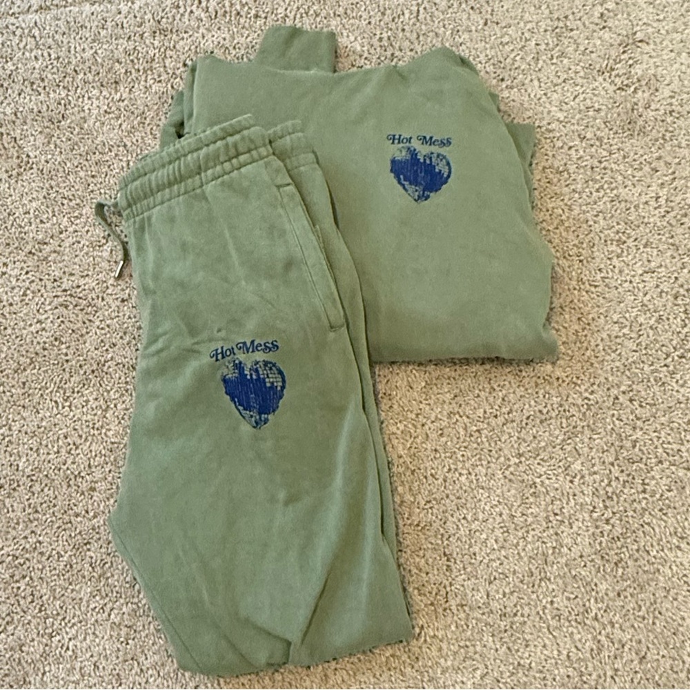 Alix Earle Hot Mess Green Sweatshirt & Sweatpants SET